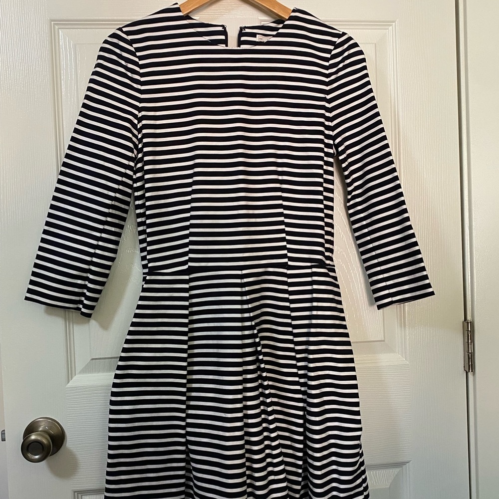 Gap Fit N Flare Stripe Dress with Pockets Size 4